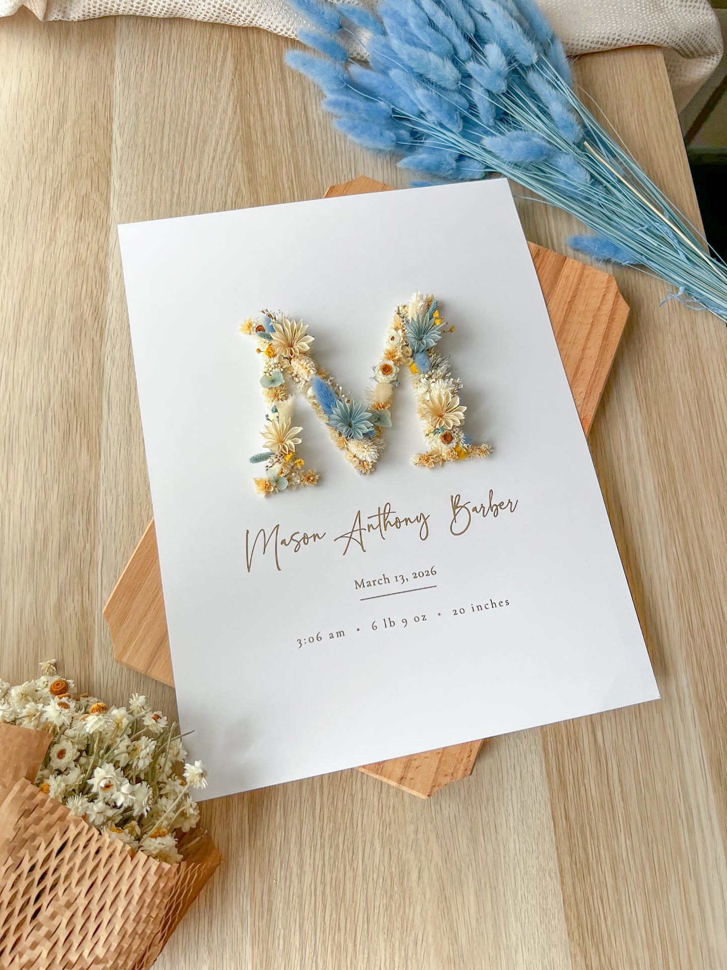 2‑Initial Floral Baby Frame with Preserved Flowers & Gold Foil – Personalized Gift 30x40