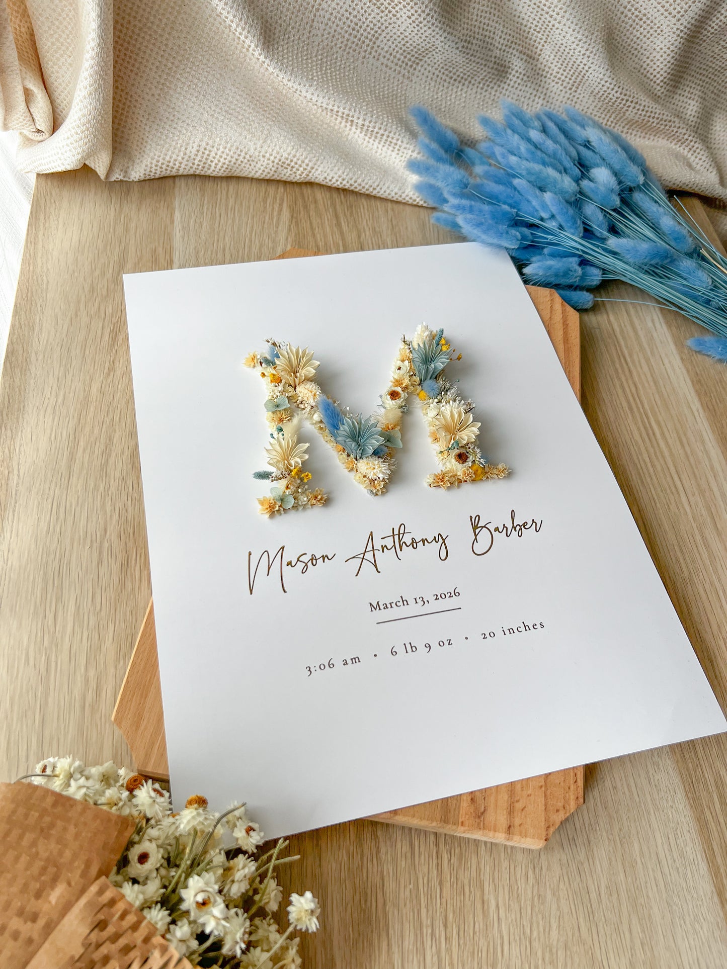 Preserved Flower Frame with Gold Foil Initial – Personalized Gift 30x30