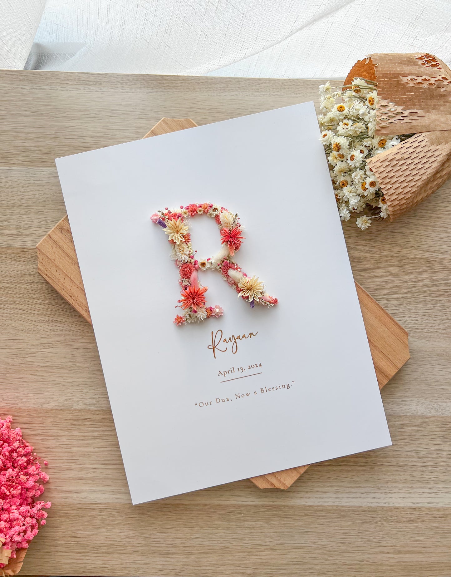Elegant Two-Letter Initial Floral Frame – Personalized Wedding & Anniversary Keepsake with Preserved Flowers & Gold Foil 30x40
